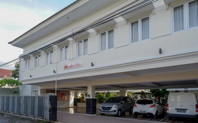 Urbanview Hotel Syariah Casa Azmya Yogyakarta
