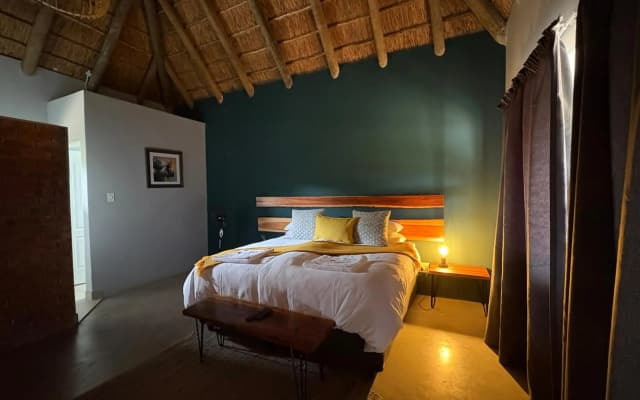 Klein Karoo Game Lodge