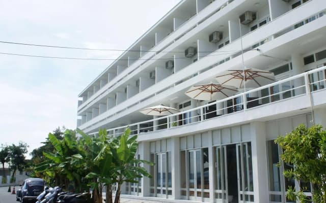 Hotel Marambaia Cabeçudas