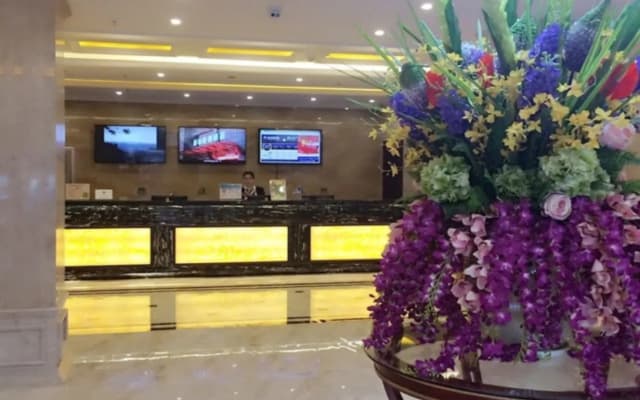 GreenTree Inn Jiangxi Shangrao Qianshan Ehu Avenue Express Hotel