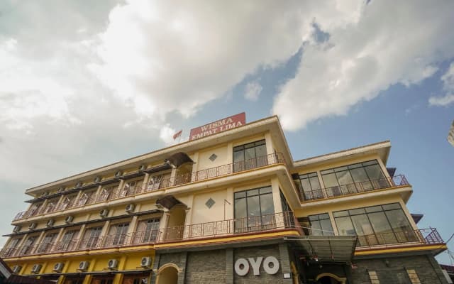 Hotel O Wisma Empat Lima Syariah
