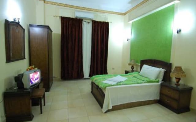 Pharaohs Palace Hostel