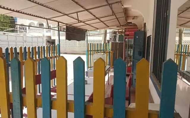 Miritini guest house & restaurant