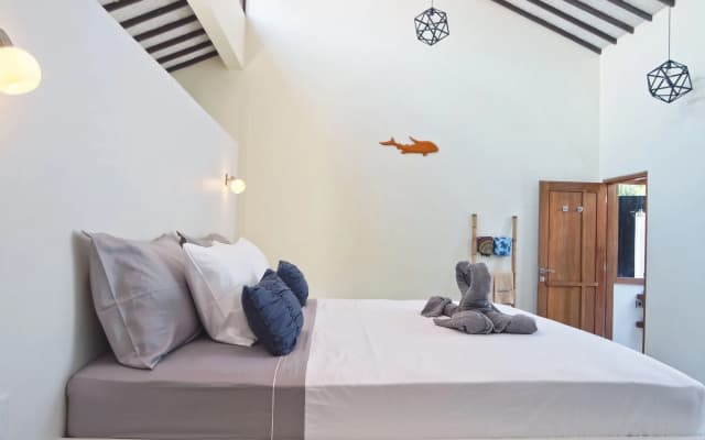 Stay Shark Villas