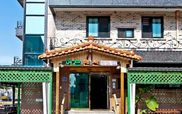 Daecheon Hub Pension
