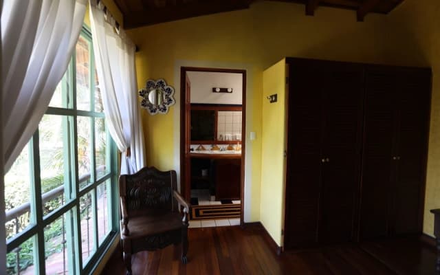Tierra Magica B&B and Art Studio