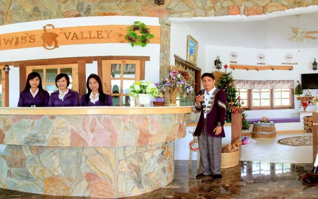 Swiss Valley Hip Resort