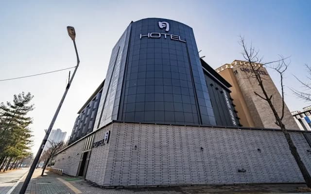 Ansan Hotel Wol