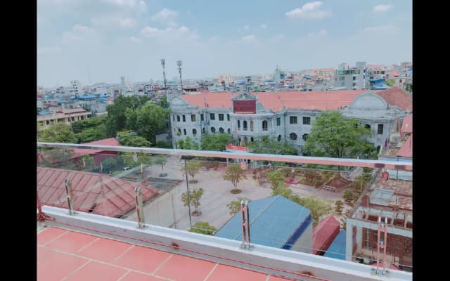 Ruby Hotel
