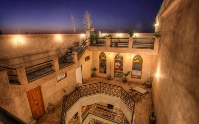 Riad 111