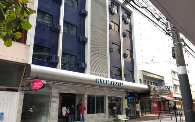 Hotel Ryan