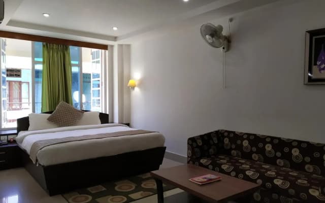 Hotel SC Grand