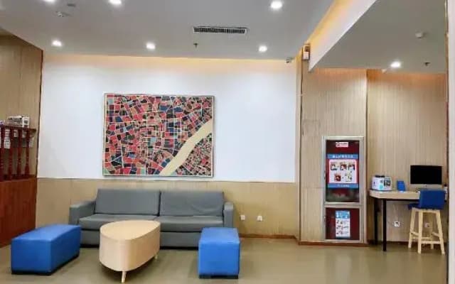 Hanting Hotel (Zibo Gongqingtuan Road Badaju Branch)
