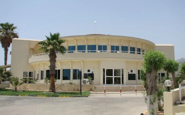 Holiday Beach Resort