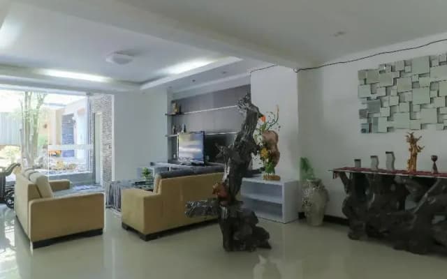 Kubu Kalih Residence By Zuzu