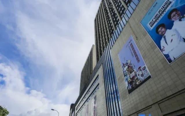 Meiyi Light Luxury Hotel (Zhangjiajie Pedestrian Street Dayong Ancient City Branch)