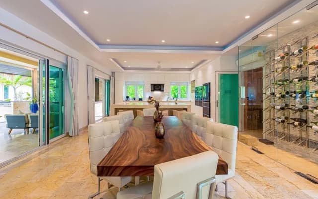 6BR Luxury Tropical Pool Villa PH125