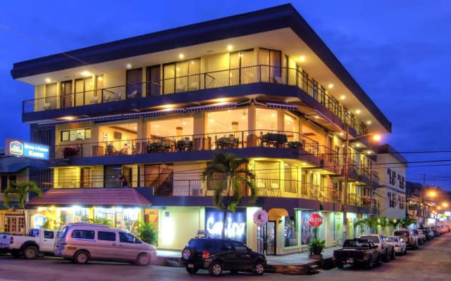 Best Western Hotel & Casino Kamuk
