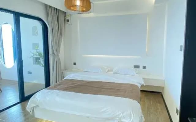 Weibo Bay·Santome Hostel (Vanke Phase 4 Store) in Shuangyue Bay, Huidong, Huizhou.