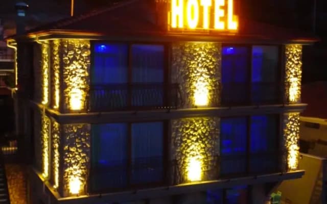 Akvaryum Butik Otel Karaburun