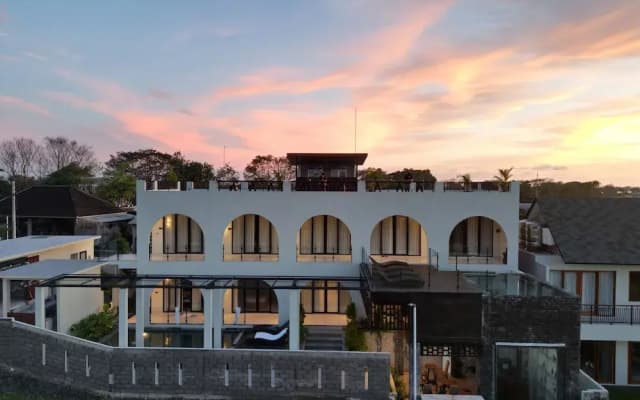 Alsava Villa and Suites