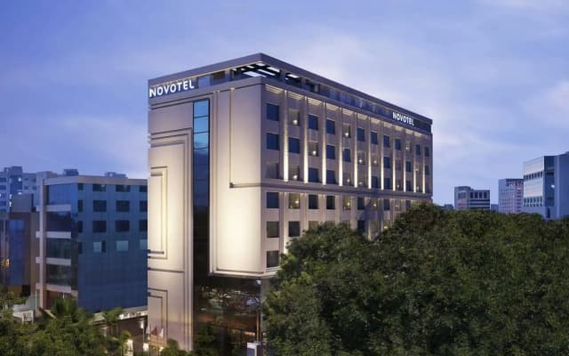 Novotel Chennai Chamiers Road Hotel
