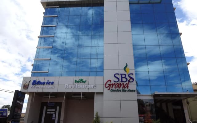 OYO 1181 SBS Grand