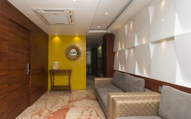 Hotel Onyx Garden By OYO Rooms