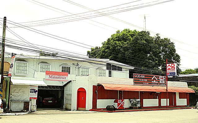 Mainstreet Pension House
