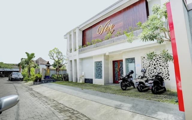 Super OYO Capital O 90291 Vin Stay Petanu
