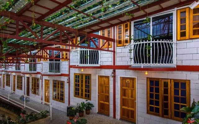 Kea Garden Mini Chalet - Hostel