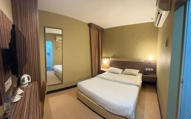 Havona Hotel -Permas Jaya -Self Check-In