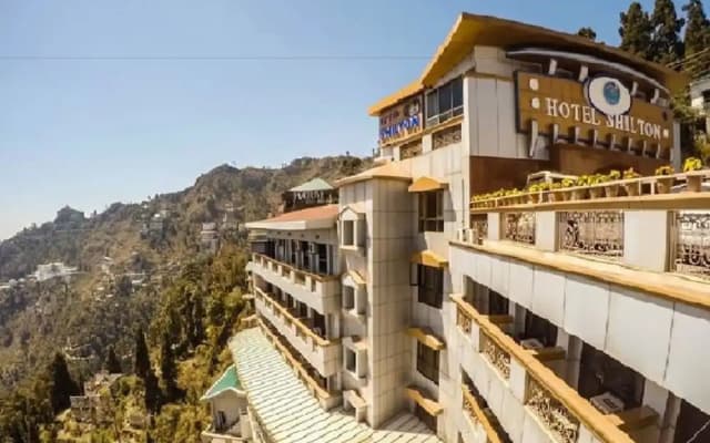 Hotel Shilton
