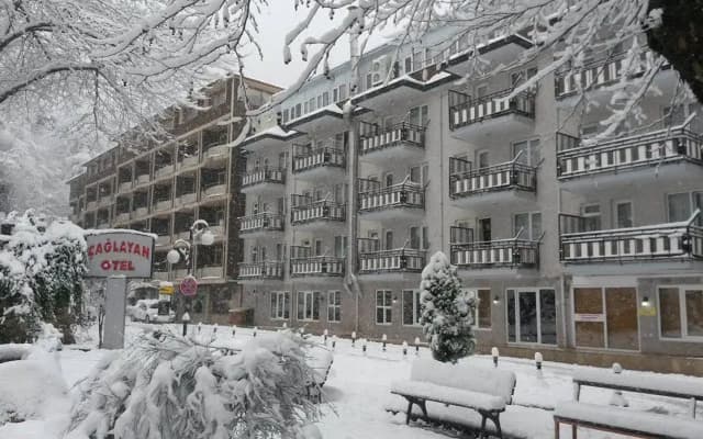 Oylat Kaplicalari Caglayan
