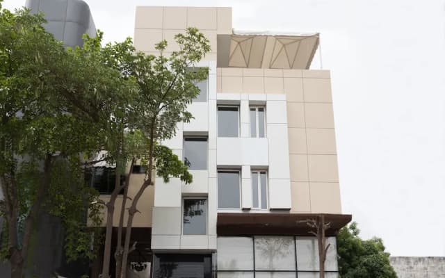 OYO 12360 Hotel Eco Stay