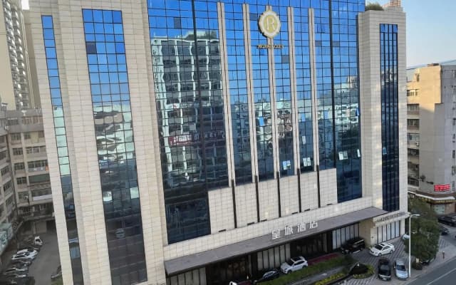 Huangcheng Hotel