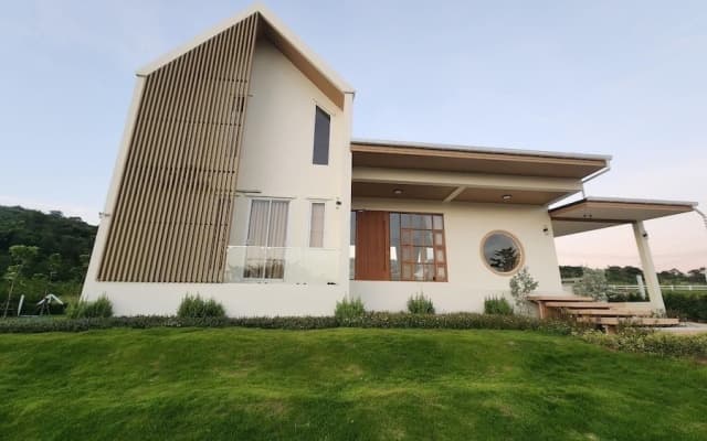 Meefan private pool villa