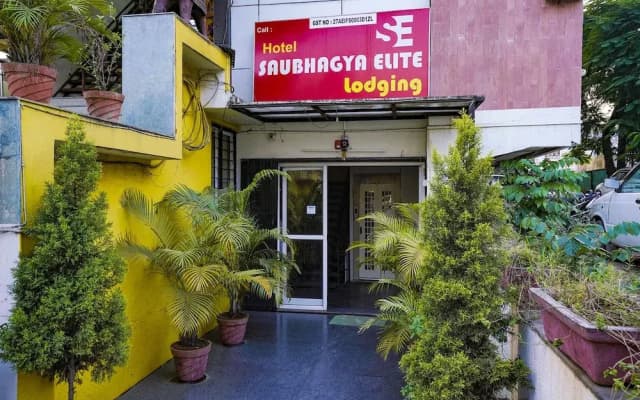 Fabhotel Saubhagya Elite