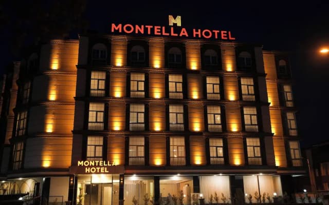 Montella Hotel