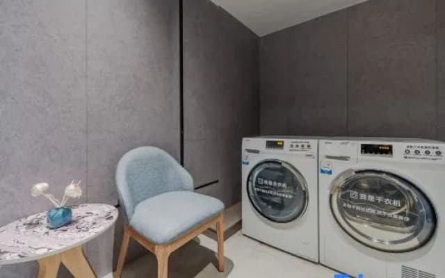Homeinn · neo (Shaoxing Downtown Area Cangqiao Straight Street)