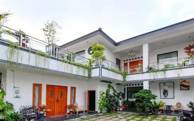 Collection O 91605 Nexdeco House Homestay Syariah