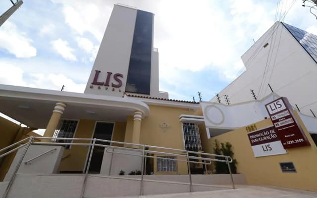 Lis Hotel