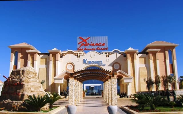 Xperience Sea Breeze Resort