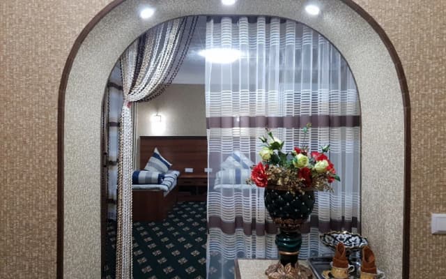 Status Guest House
