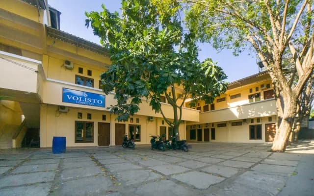 RedDoorz near Nusa Cendana University