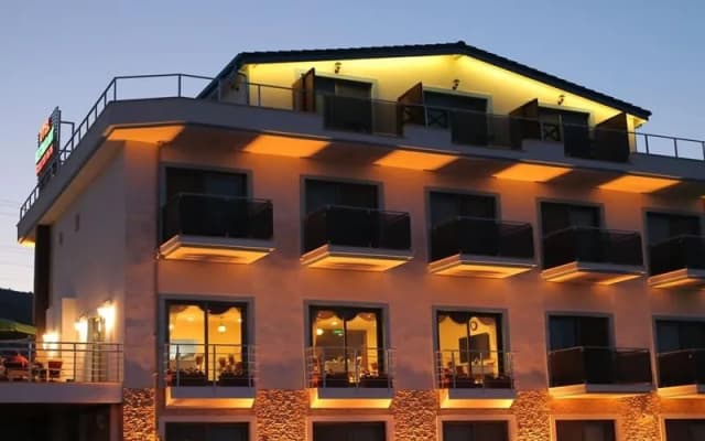 Mordogan Zeytinli Konak Otel