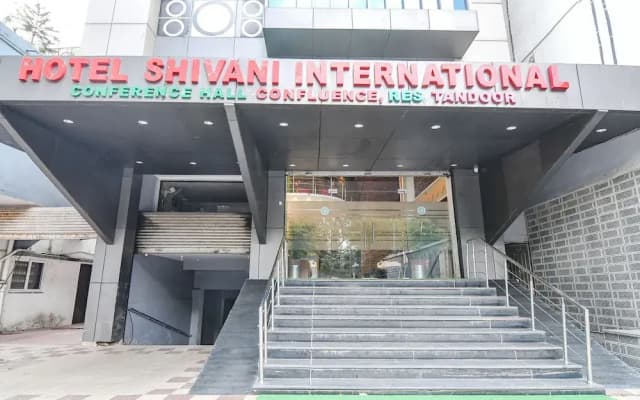 Fabhotel Shivani International