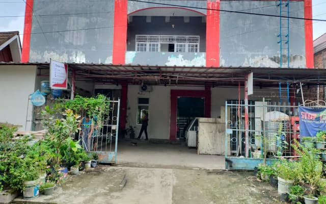 Ombai Guest House 27 Syariah RedPartner