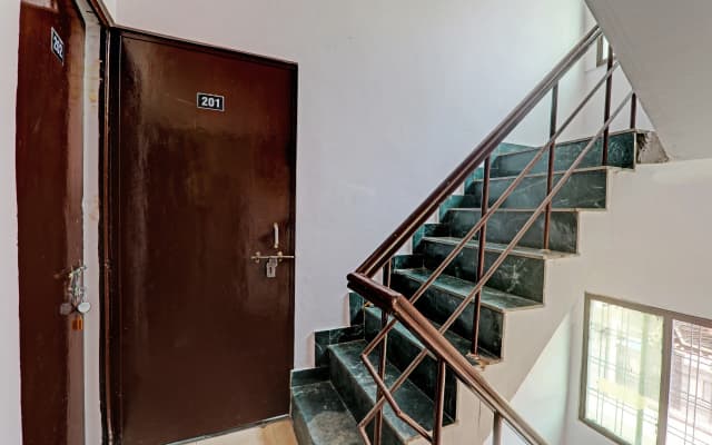 Hotel O Raama