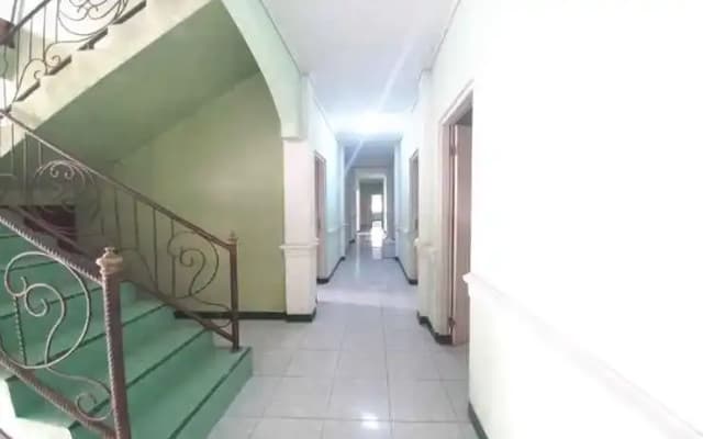 Rehat at Linggarjati Kuningan